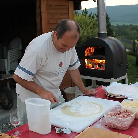 Au Hameau Des Sources Hébergement de vacances