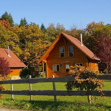 Au Hameau Des Sources Hébergement de vacances *